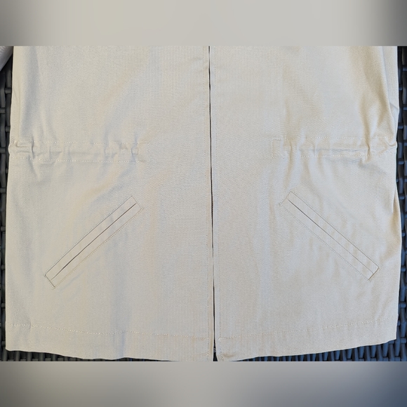 New With Tags Size 14 Brooks Brothers 346 Cream Coat - Picture 8 of 10